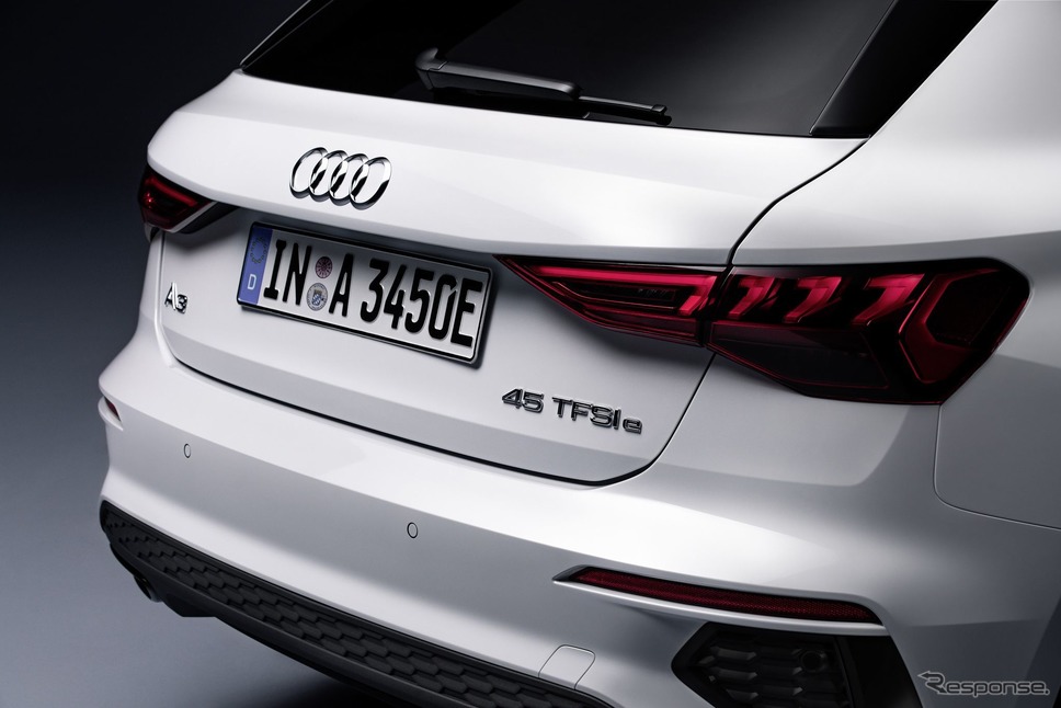 アウディ A3 スポーツバック 新型のPHV「45 TFSI e」《photo by Audi》