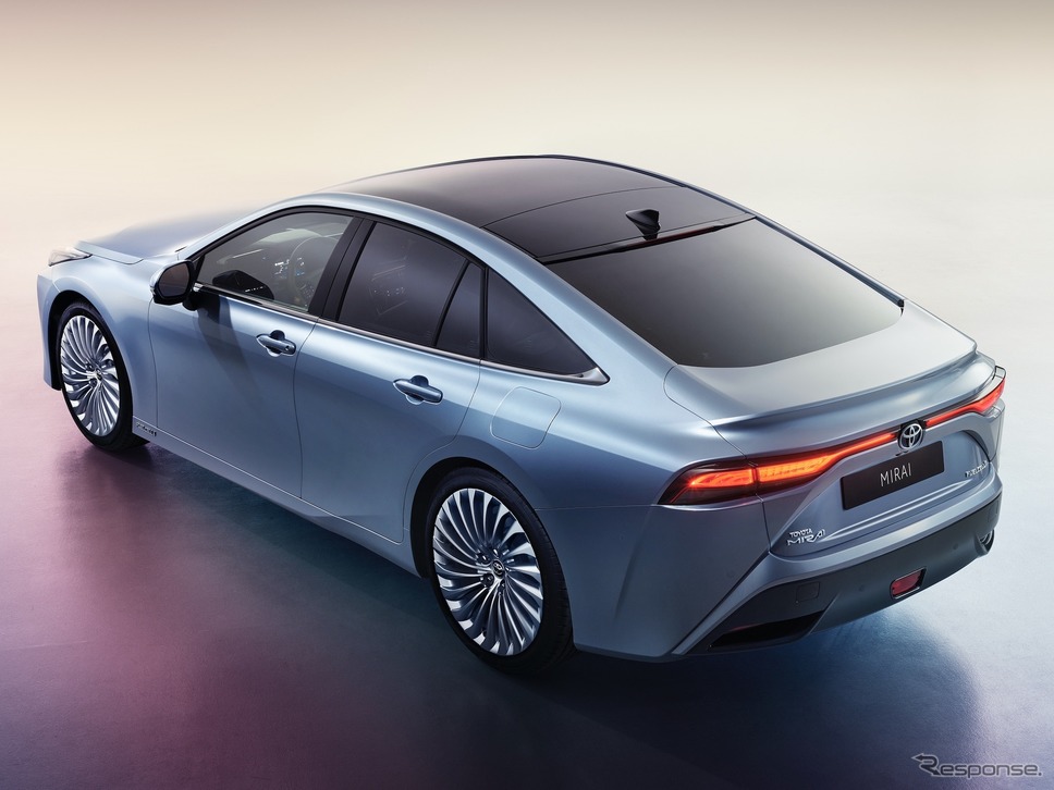 トヨタMIRAI新型(欧州仕様)《photo by Toyota》