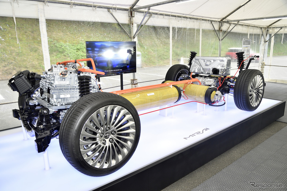 トヨタMIRAI新型(プロトタイプ)《写真撮影 雪岡直樹》