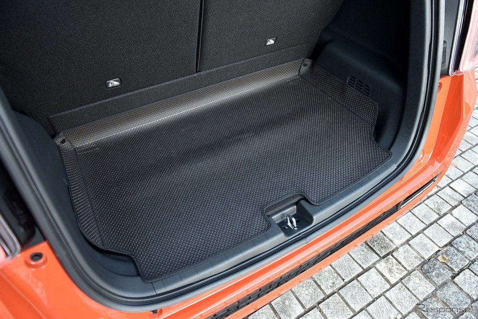 ホンダ N-ONE 新型 RS ホンダアクセス用品装着車《写真撮影 中野英幸》