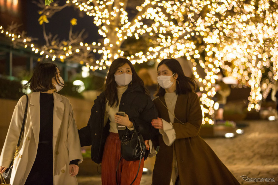 12月11日、東京《Photo by Stanislav Kogiku/SOPA Images/LightRocket via Getty Images/ゲッティイメージズ》