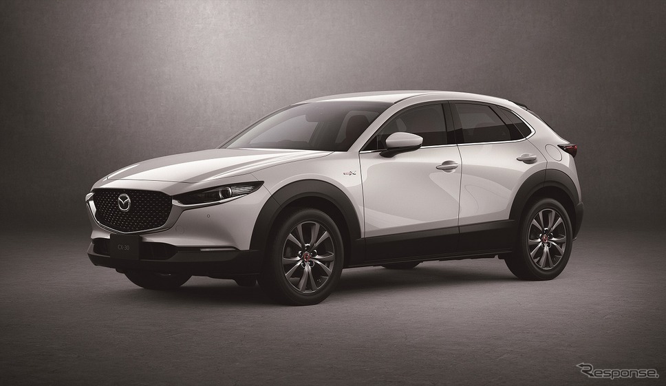 CX-30 100周年特別記念車 SKYACTIV-X搭載(国内仕様)《写真提供 マツダ》