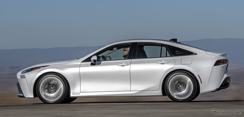 トヨタ・ミライ 新型（米国仕様）《photo by Toyota》
