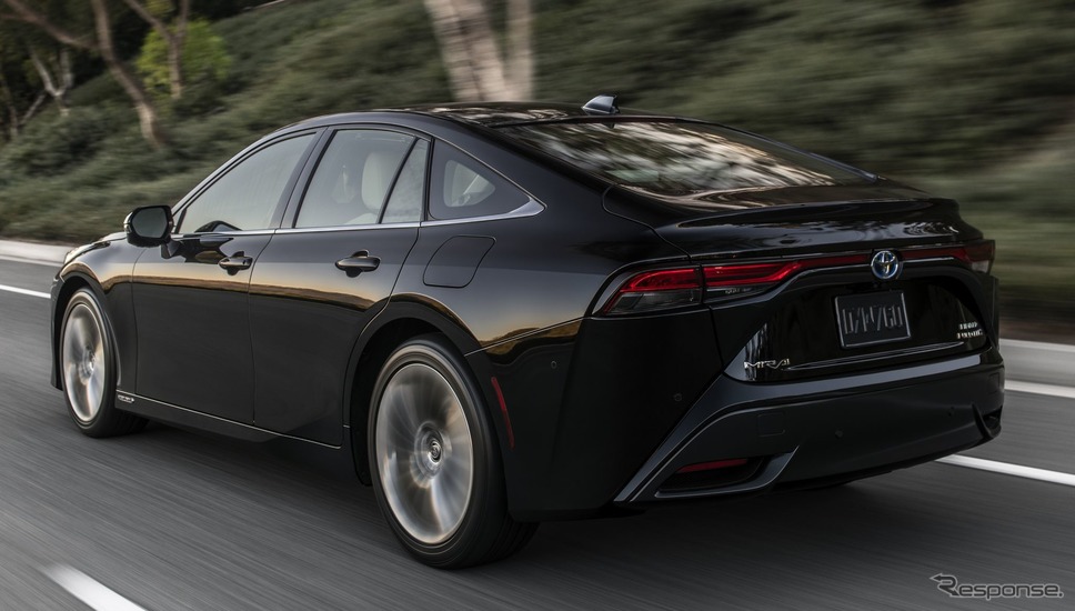 トヨタ・ミライ 新型（米国仕様）《photo by Toyota》