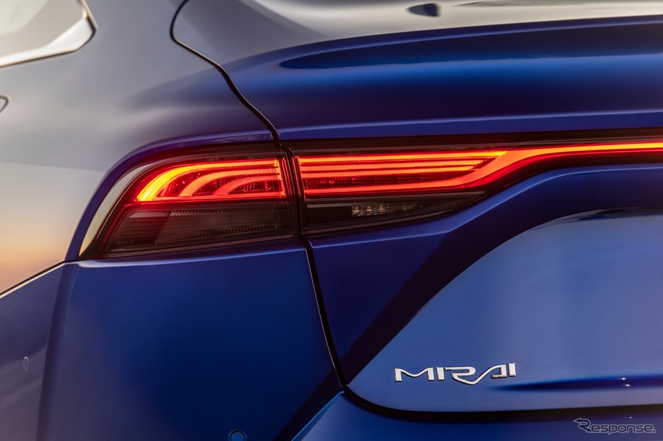 トヨタ・ミライ 新型（米国仕様）《photo by Toyota》