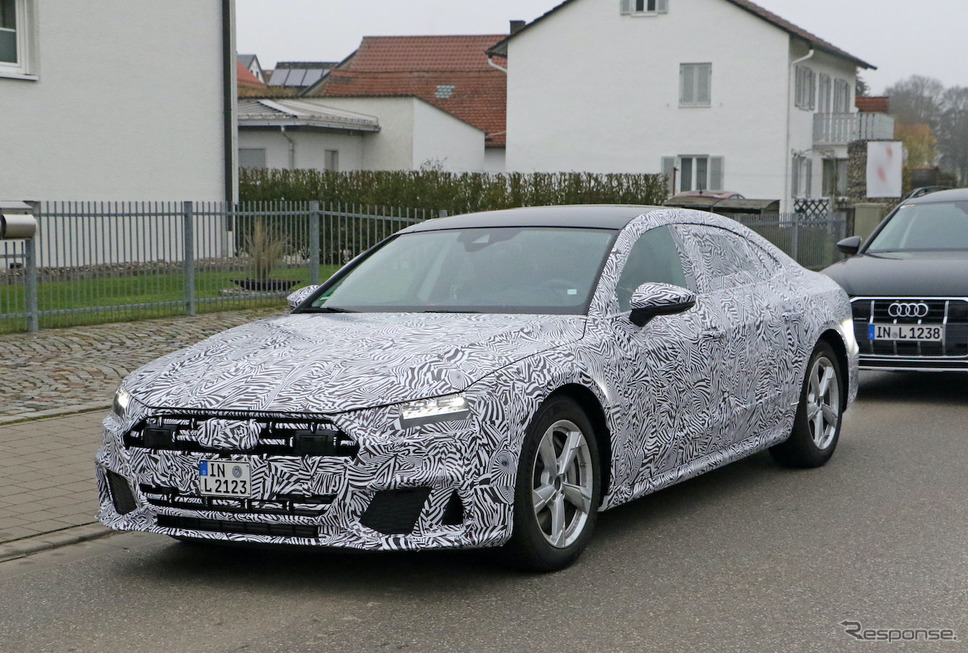 アウディ A7L プロトタイプ(スクープ写真)《APOLLO NEWS SERVICE》
