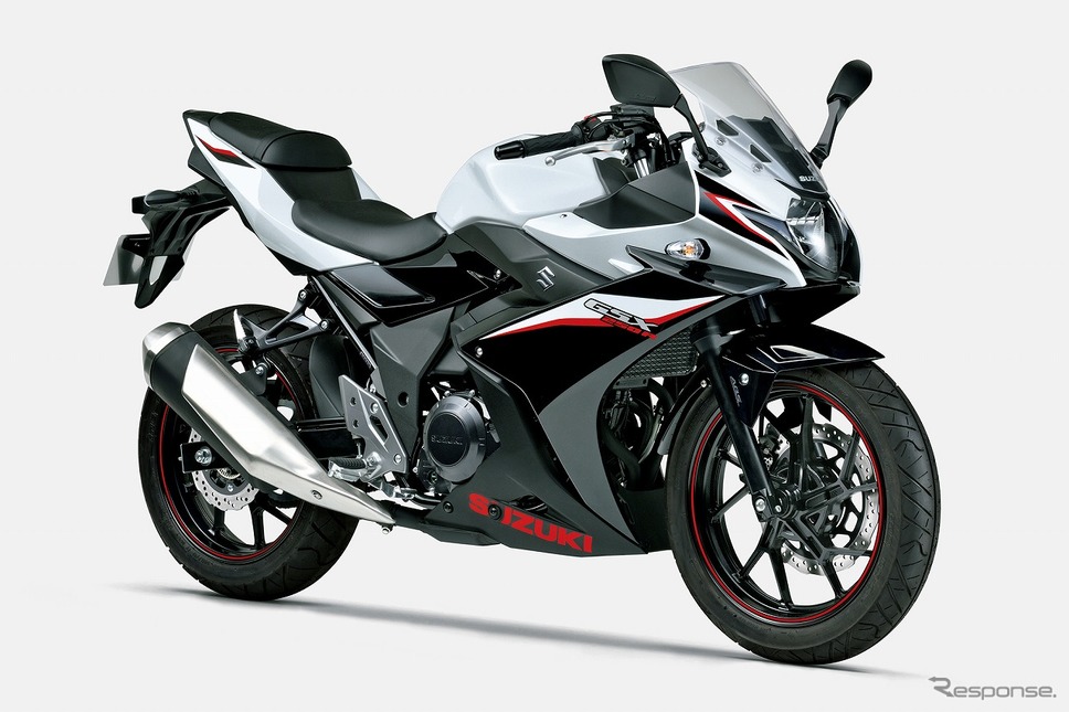 スズキ GSX250R ABS(パールグレッシャーホワイトNo.2/パールネブラーブラック)《写真提供 スズキ》