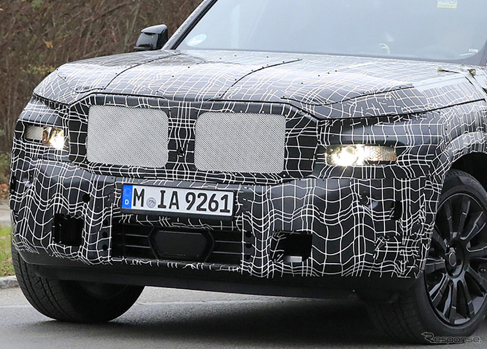 BMW X8 プロトタイプ(スクープ写真)《APOLLO NEWS SERVICE》