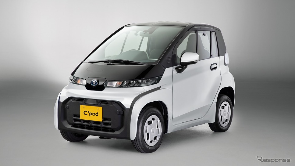 トヨタ C＋pod G（スーパーホワイトII×無塗装［黒色樹脂］）《写真提供 トヨタ自動車》