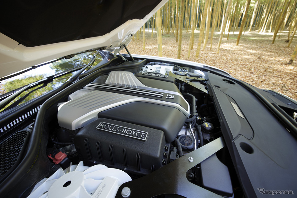 ロールス・ロイス ゴースト 新型 エンジンはV12の6.75リッター（最高出力571ps /最大トルク850Nm）《写真撮影 ロールス・ロイス》