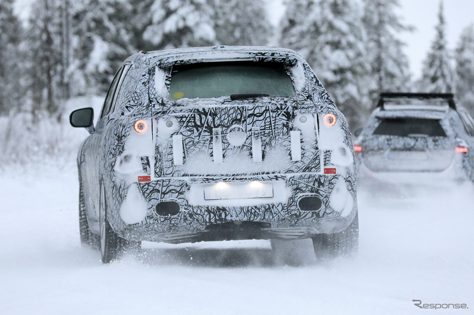 メルセデスベンツ EQS SUV プロトタイプ(スクープ写真)《APOLLO NEWS SERVICE》