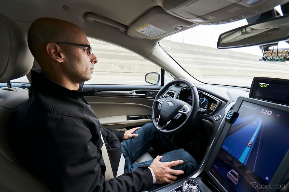 モービルアイの自動運転テスト車両（デトロイト市内）《photo by Mobileye, an Intel Company》