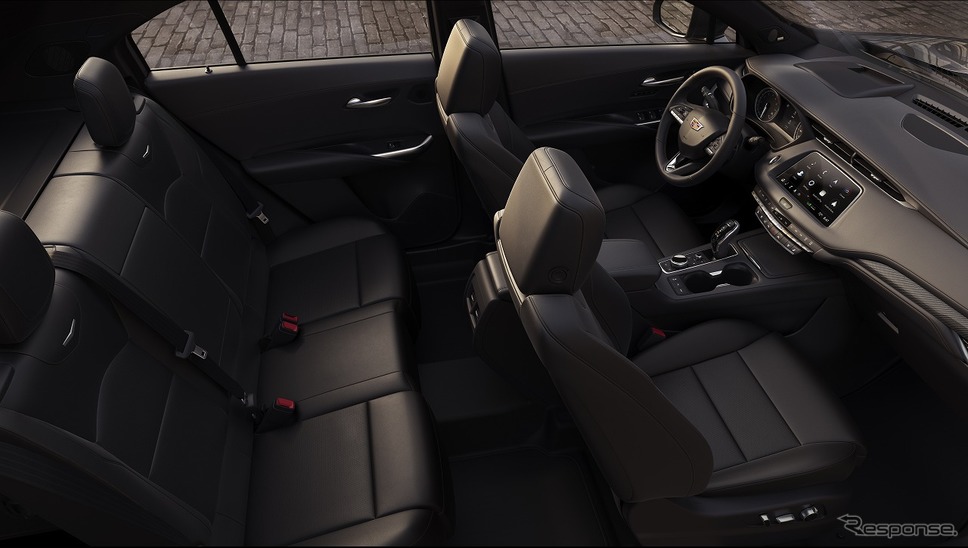 キャデラック XT4《画像提供 ゼネラルモーターズ・ジャパン》