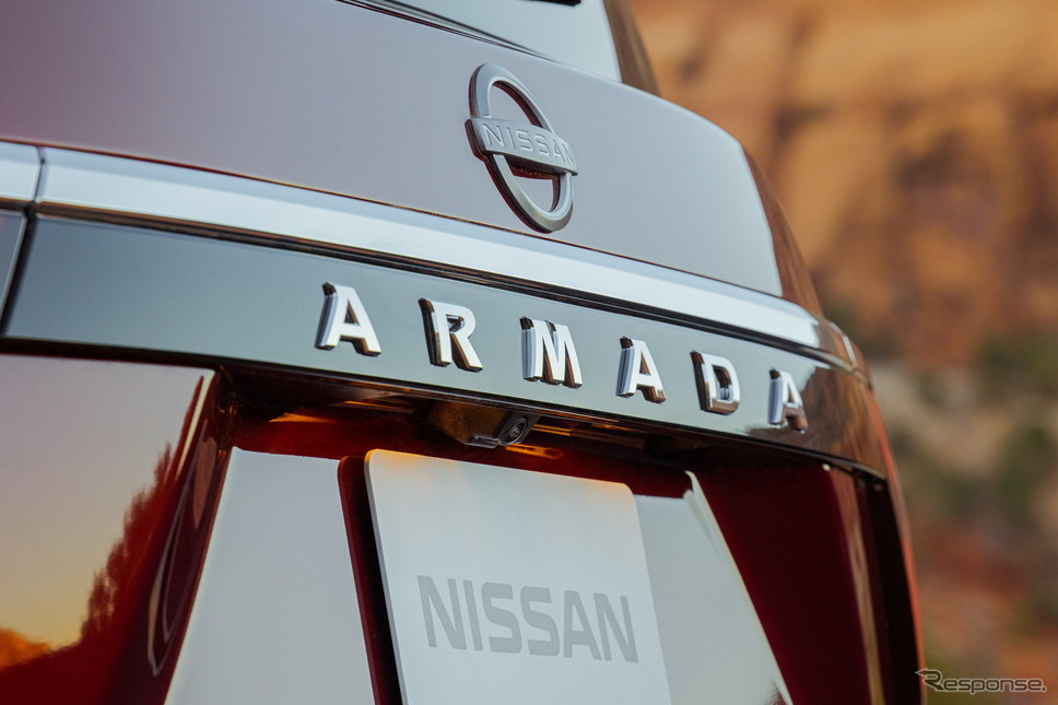 日産 アルマーダ の2021年モデル《photo by Nissan》