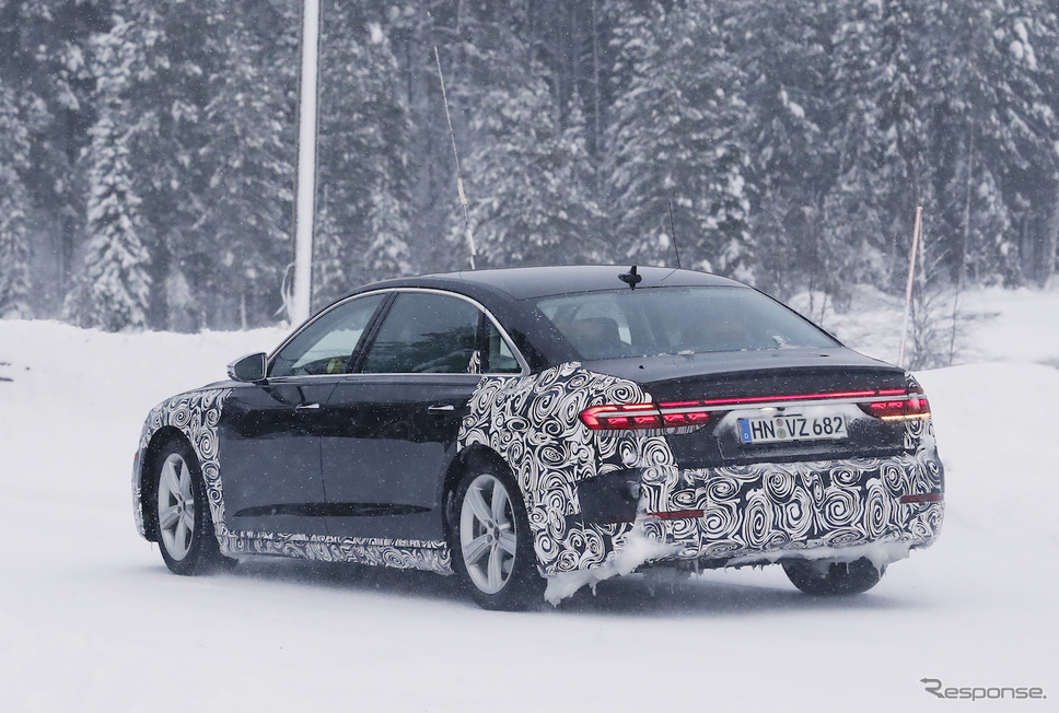 アウディ A8 ホルヒ 市販型プロトタイプ(スクープ写真)《APOLLO NEWS SERVICE》