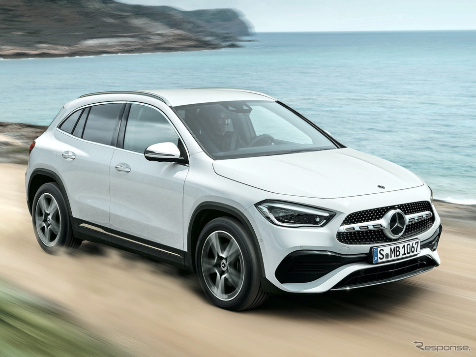 ダンロップ:メルセデスベンツGLA200d 4MATIC《写真提供 メルセデス・ベンツ日本》
