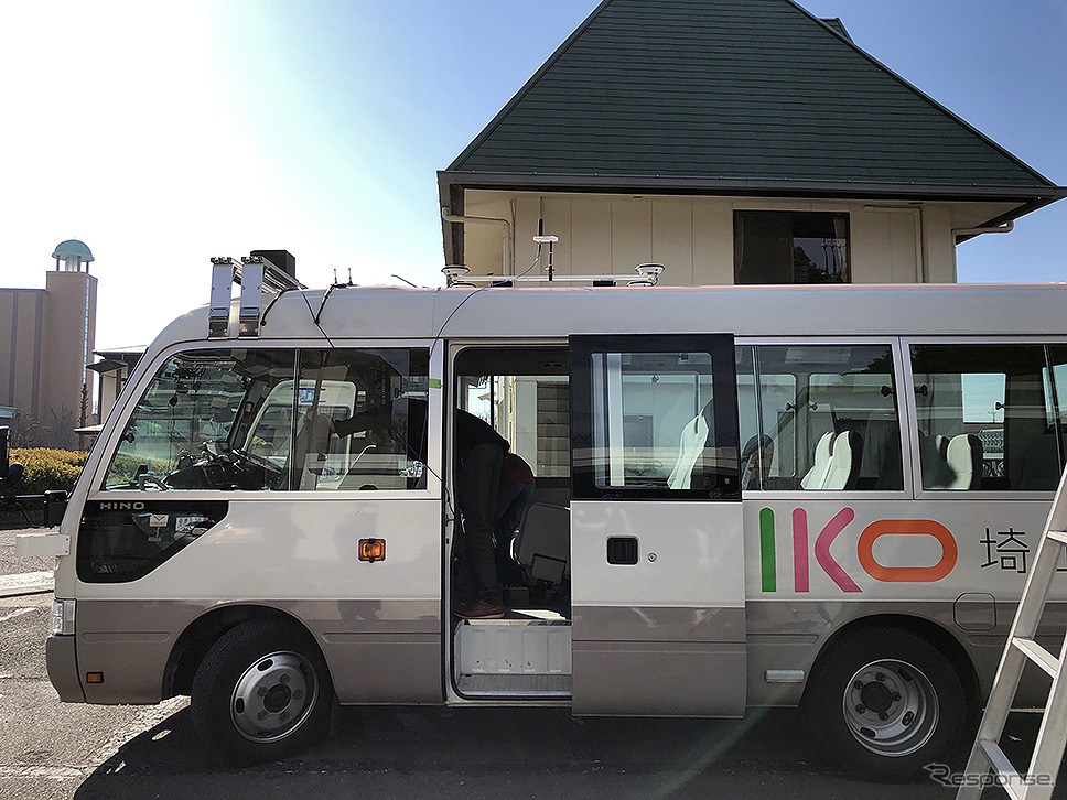 自動運転バスに 5G 端末、埼玉工業大学の水陸両用車無人運転…ITbookが免許取得し遠隔操作テスト《撮影：大野雅人》