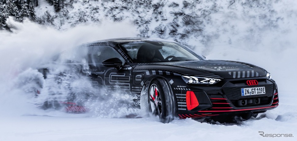 アウディ e-tron GT のプロトタイプ《photo by Audi》