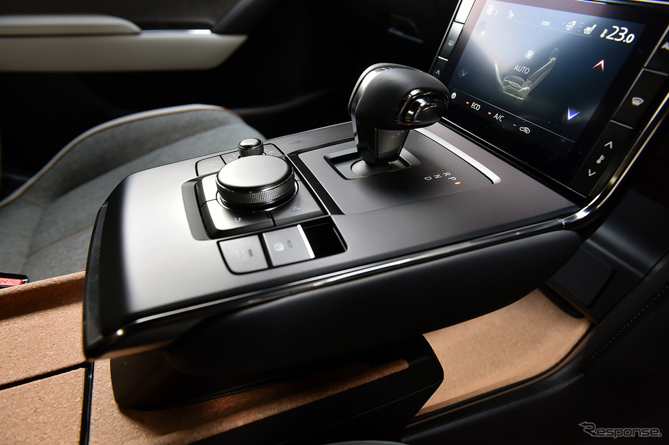 MAZDA MX-30 EVモデル(Highest Set)《写真撮影 中野英幸》