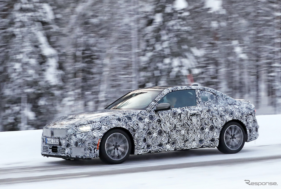 BMW 2シリーズクーペ「M245i」プロトタイプ(スクープ写真)《APOLLO NEWS SERVICE》