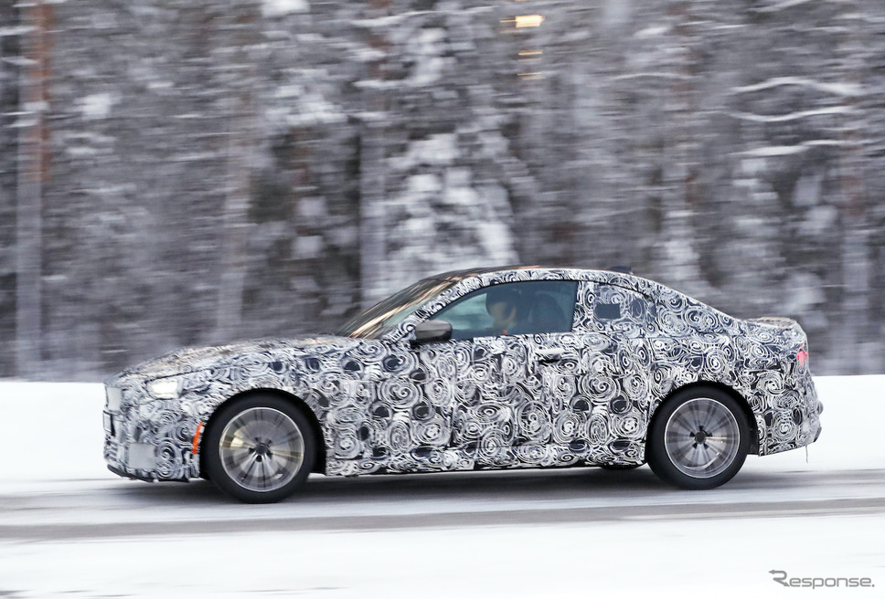 BMW 2シリーズクーペ「M245i」プロトタイプ(スクープ写真)《APOLLO NEWS SERVICE》