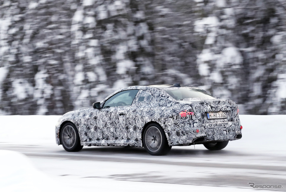 BMW 2シリーズクーペ「M245i」プロトタイプ(スクープ写真)《APOLLO NEWS SERVICE》