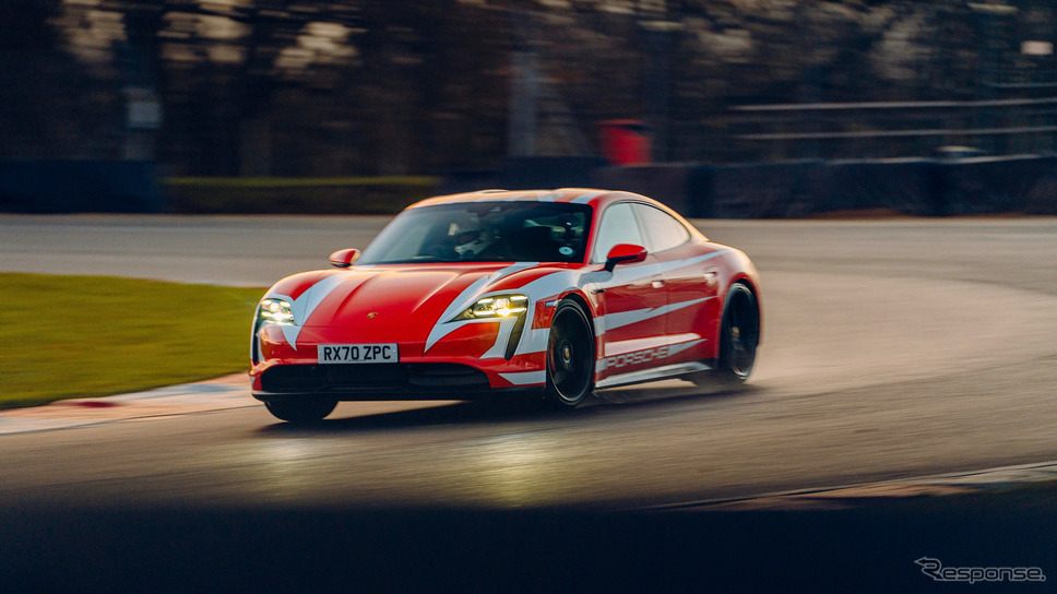 ポルシェ・タイカン の1000km耐久走行チャレンジ《photo by Porsche》