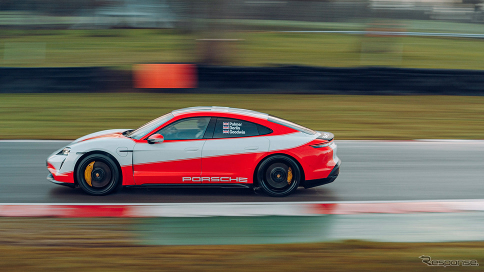 ポルシェ・タイカン の1000km耐久走行チャレンジ《photo by Porsche》