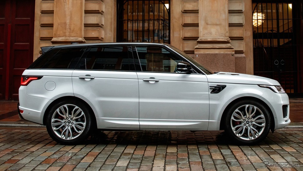ランドローバー・レンジローバー・スポーツ の2021年モデル《photo by Land Rover》