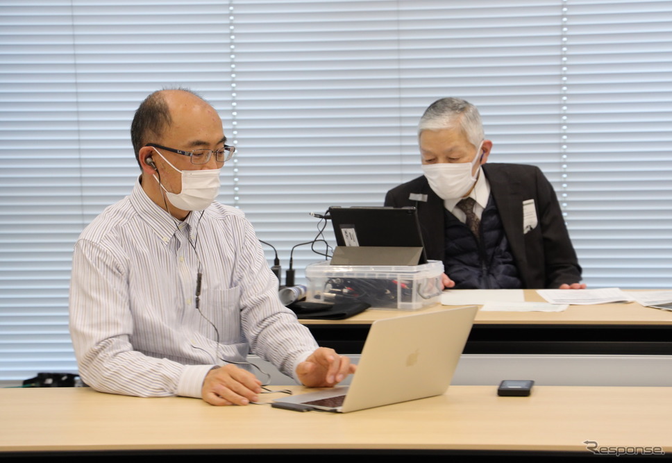 大口氏と、SIP-adusサブプログラムディレクターの有本建男氏《写真提供 岩貞るみこ、SIP-adus》