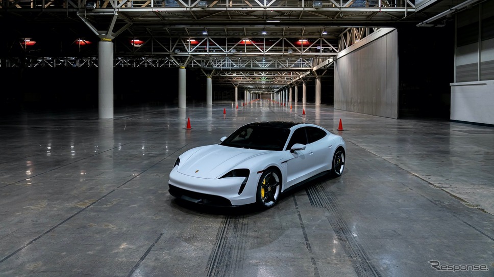 ポルシェ・タイカン のギネスチャレンジ《photo by Porsche》