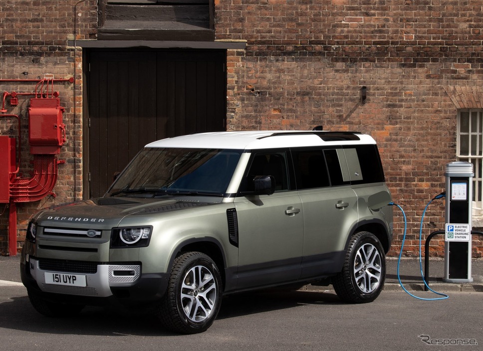 ランドローバー・ディフェンダー 新型のPHV「P400e」《photo by Land Rover》