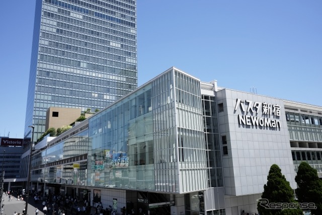 東京新宿の長距離バスターミナル、バスタ新宿（参考画像）《写真提供 写真AC》