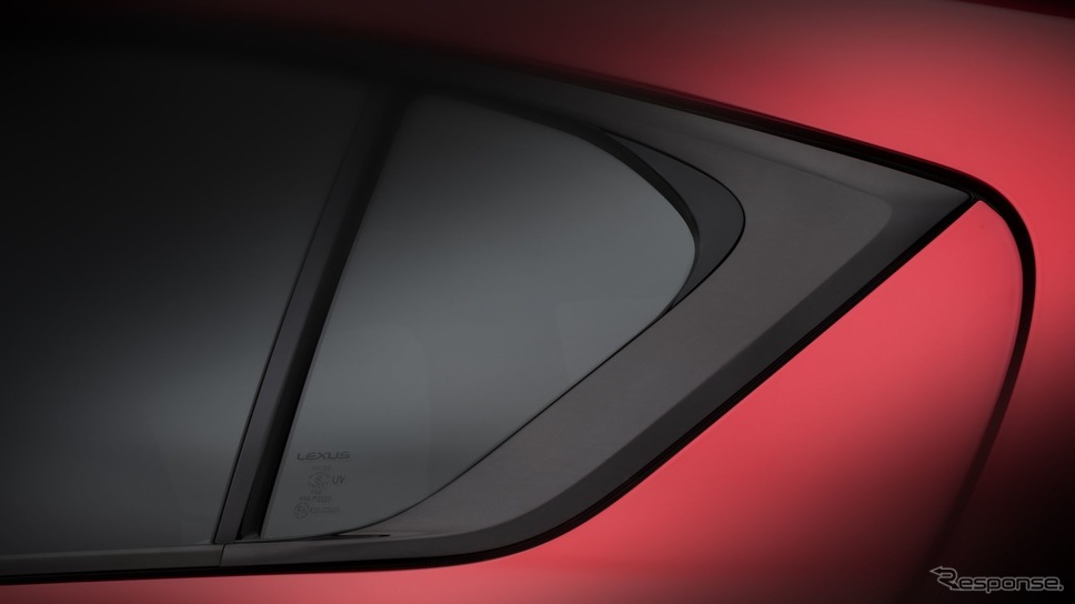レクサスの新たな「F SPORT」モデルのティザーイメージ《photo by Lexus》