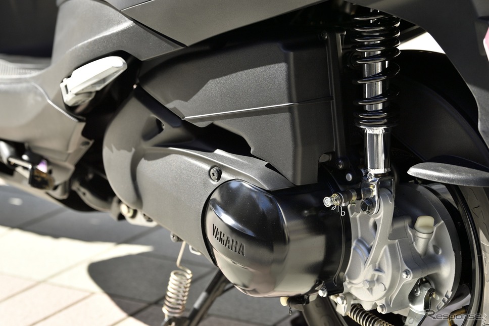 最大出力8.2PS/6500rpmを発生する空冷4ストロークSOHC2バルブエンジン《写真撮影 雪岡直樹》