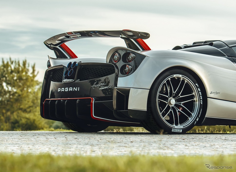 パガーニ ウアイラ・ロードスターBC《写真提供 Pagani Automobili S.P.A.》