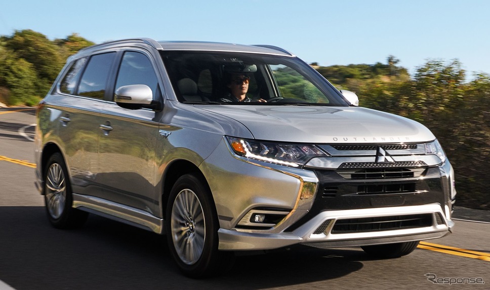 三菱 アウトランダー PHEV の2021年モデル(米国仕様)《photo by Mitsubishi Motors》