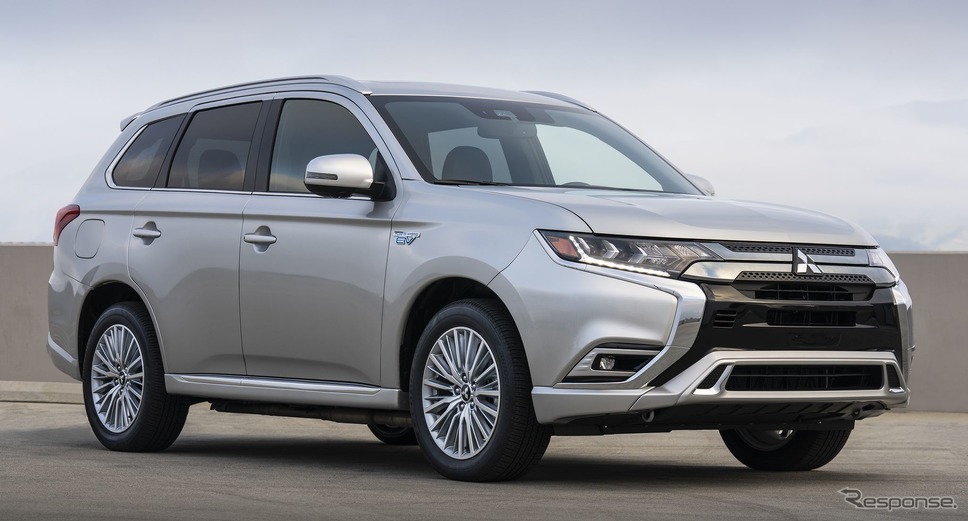三菱 アウトランダー PHEV の2021年モデル(米国仕様)《photo by Mitsubishi Motors》
