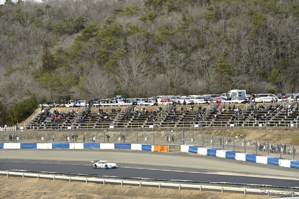 SUPER GT公式テスト、岡山国際サーキット《写真撮影 雪岡直樹》