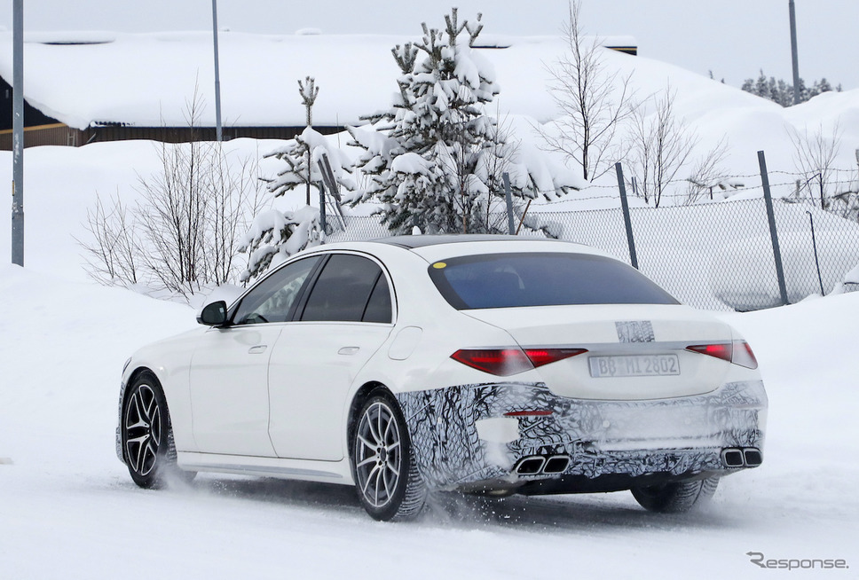 メルセデス AMG S63e プロトタイプ(スクープ写真)《APOLLO NEWS SERVICE》