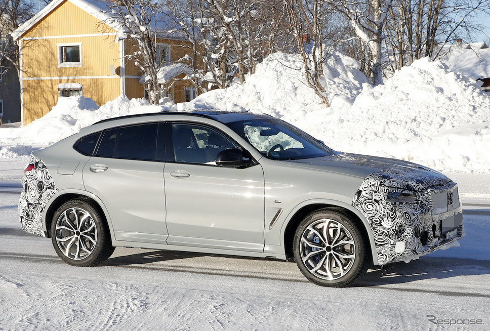 BMW X4 改良新型プロトタイプ(スクープ写真)《APOLLO NEWS SERVICE》