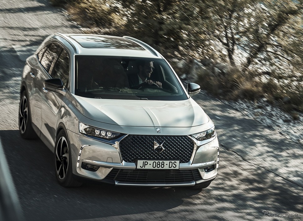 DS 7クロスバック E-TENSE 4×4《写真提供 グループPSAジャパン》