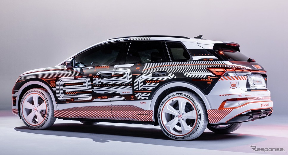 アウディ Q4 e-tron のプロトタイプ《photo by Audi》