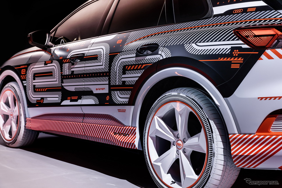 アウディ Q4 e-tron のプロトタイプ《photo by Audi》