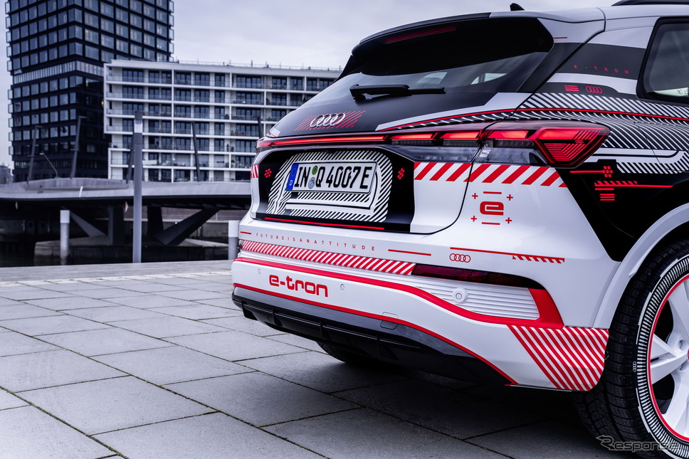 アウディ Q4 e-tron のプロトタイプ《photo by Audi》
