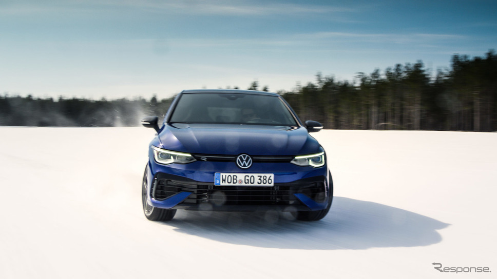 フォルクスワーゲン・ゴルフ R 新型《photo by VW》
