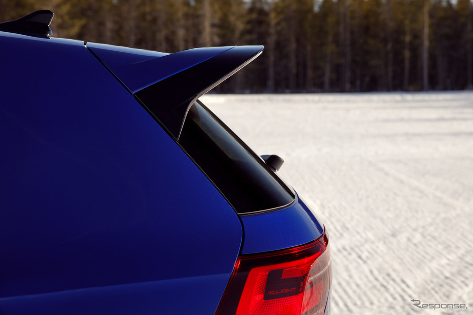 フォルクスワーゲン・ゴルフ R 新型《photo by VW》