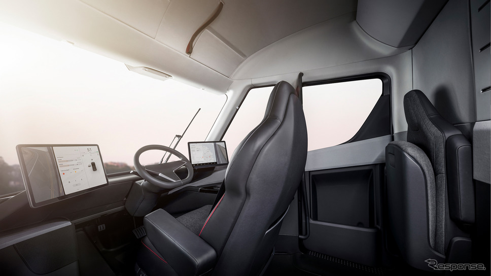 テスラの電気トラック、セミ《photo by Tesla》
