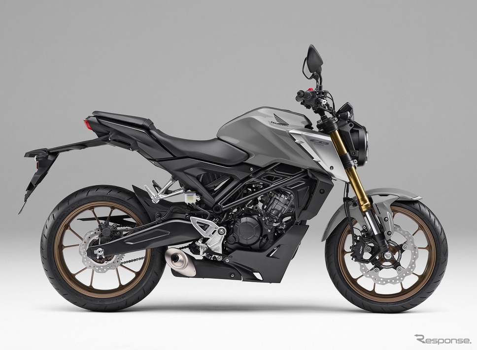 ホンダ CB125R(パールスモーキーグレー)《写真提供 本田技研工業》
