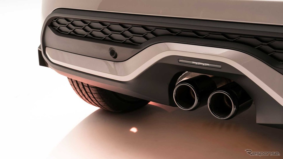 MINI ハッチバック(3ドア)改良新型《photo by MINI》